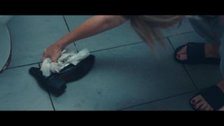 Elizabeth Banks feet photo 4