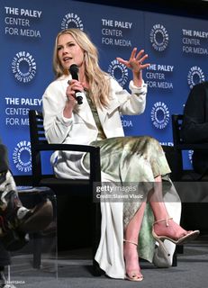Ali Larter feet photo thumbnail