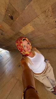 Corinna Kopf feet photo thumbnail