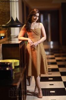 Rashi Khanna feet photo 3