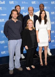Jennifer Lawrence feet photo thumbnail