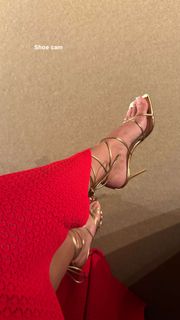 Chantel Jeffries feet photo 3