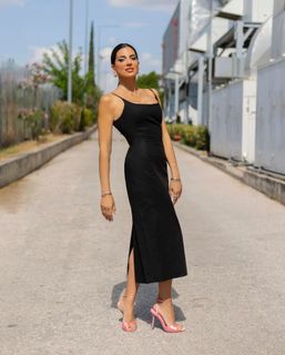 Stamatina Tsimtsili feet photo thumbnail