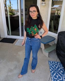 Trisha Hershberger feet photo 1