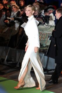 Cate Blanchett feet photo thumbnail