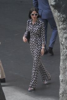 Lily Collins feet photo 5