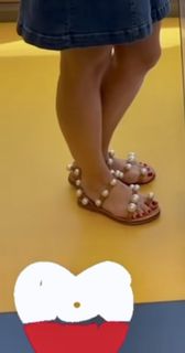 Katarzyna Cichopek feet photo thumbnail