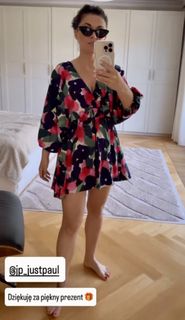 Katarzyna Cichopek feet photo thumbnail
