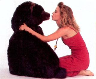 Kylie Minogue feet photo thumbnail