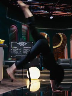 Annalena Baerbock feet photo 3