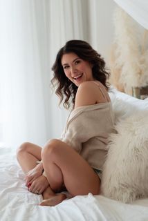 Jewel Staite feet photo 3