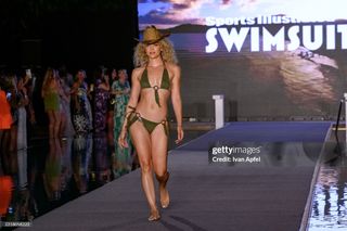 Jasmine Sanders feet photo 3