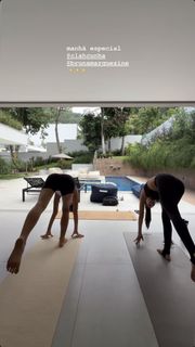 Bruna Marquezine feet photo thumbnail