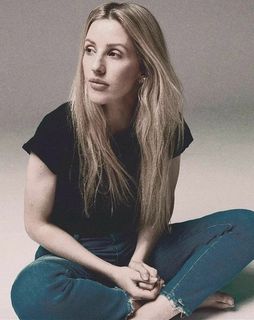Ellie Goulding feet photo 5
