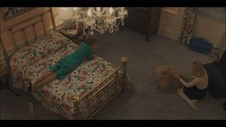 Michelle Pfeiffer feet photo 4