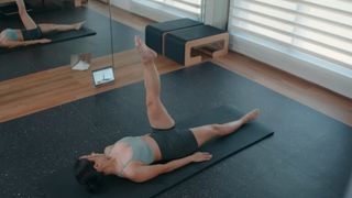 Anna Sawai feet photo 5