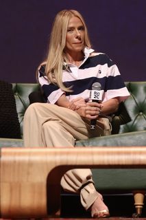 Adriane Galisteu feet photo 2