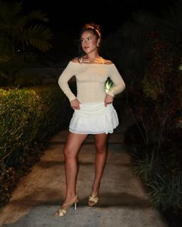 Maísa Silva feet photo 5