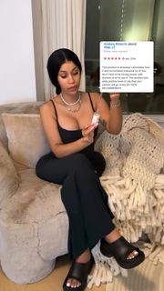 Cardi B feet photo 4