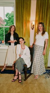 Jenny Slate feet photo 1