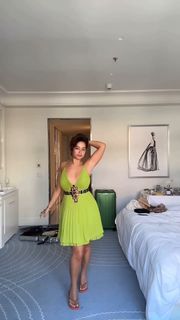 Léna Mahfouf feet photo 5