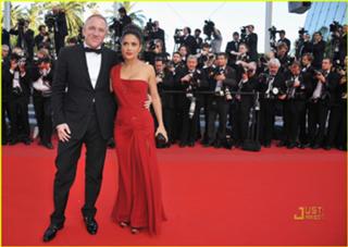 Salma Hayek feet photo thumbnail
