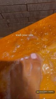 Queen Naija feet photo 5