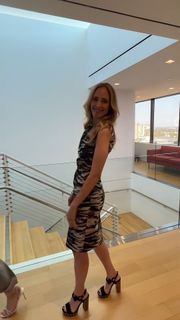 Kim Raver feet photo 1