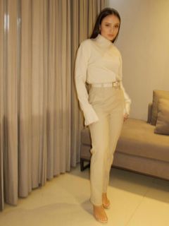 Larissa Manoela feet photo 5