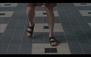 Juliette Lewis feet photo thumbnail