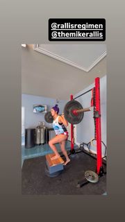 Pamela Martinez feet photo 1