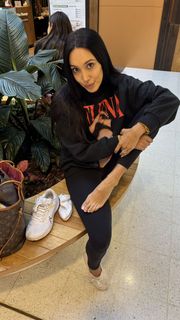 Scarlet Vas feet photo thumbnail