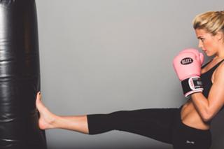 Gemma Atkinson feet photo thumbnail