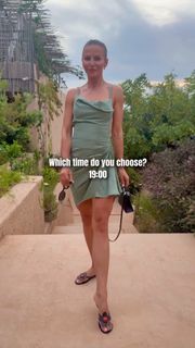 Anna Lewandowska feet photo 3