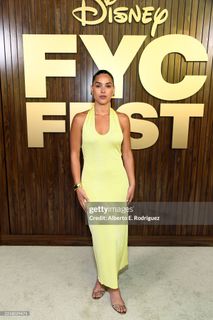 Adria Arjona feet photo 1