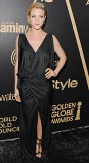 Brittany Snow feet photo thumbnail