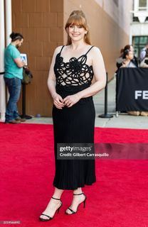 Bryce Dallas Howard feet photo 2