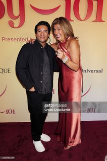 Hoda Kotb feet photo 3