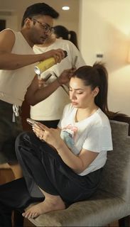 Mahira Khan feet photo 1