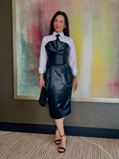 Lucy Liu feet photo 2