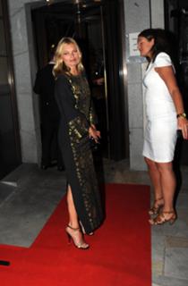 Kate Moss feet photo thumbnail
