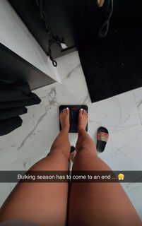 Amanda Saccomanno feet photo 2