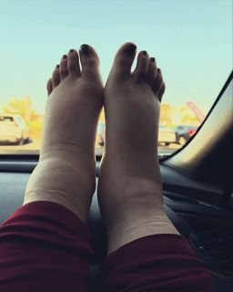 Melina Perez feet photo 1