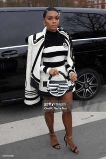 Janelle Monáe feet photo 2