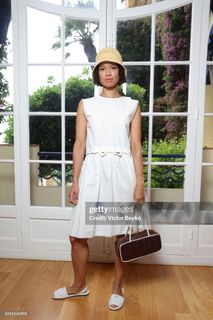 Gugu Mbatha-Raw feet photo 1