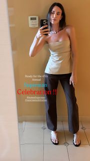 Odette Annable feet photo 2
