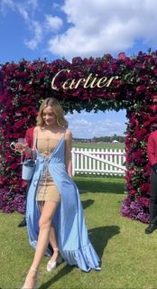 Laura Whitmore feet photo 1