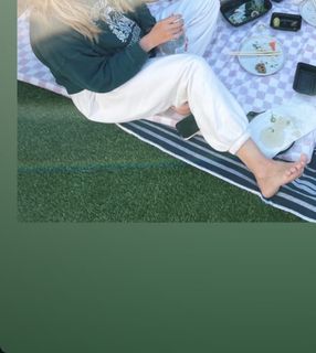 Ashley Tisdale feet photo 2