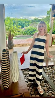 Kathryn Newton feet photo 1