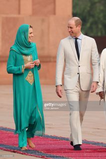 Catherine Princess of Wales feet photo thumbnail